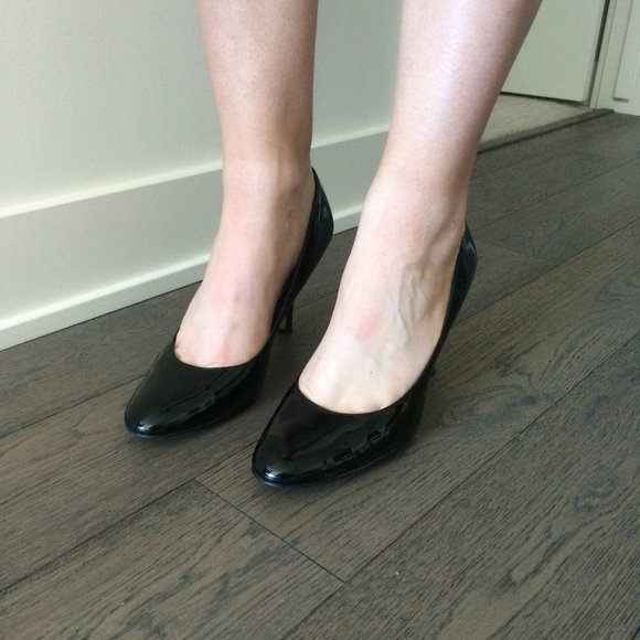 Anne Klein Black Patent Heels - Picture 6 of 6